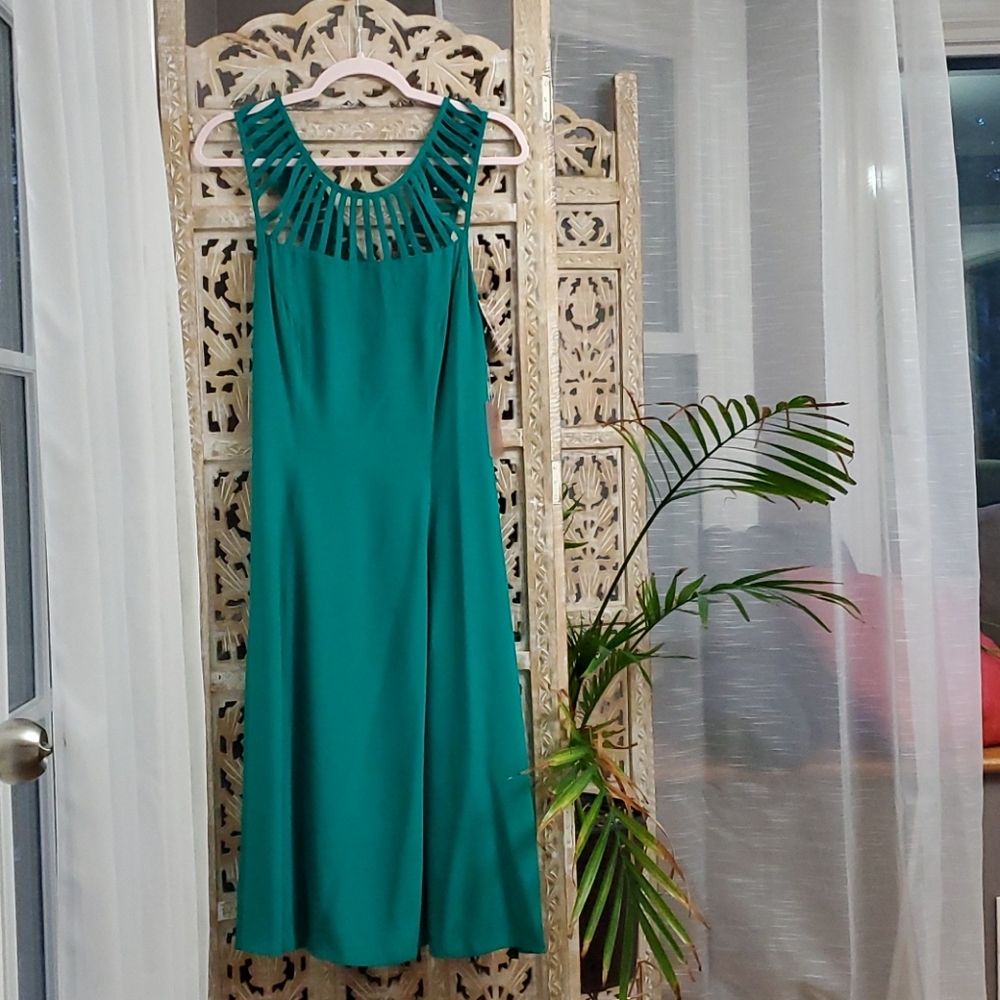 Jade knee length Forever 21 Dress